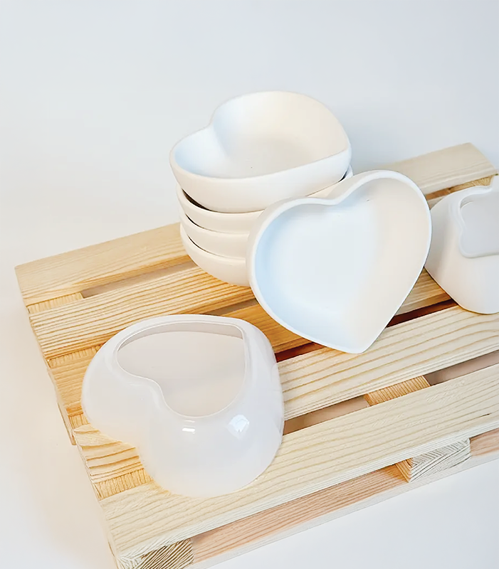 Heart Tray Silicone Mould (7.1cm x 8.3cm x 2.5cm)