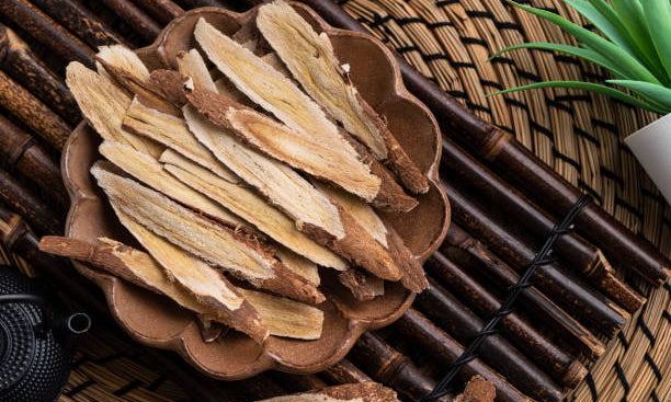 Astragalus Root Cut: Benefits, Uses & How to Brew