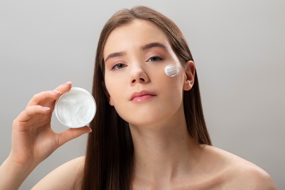 Easy Skin brightening cream