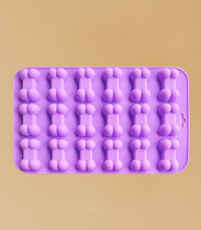 SiliconeMould-DogBone_18Cavity.png