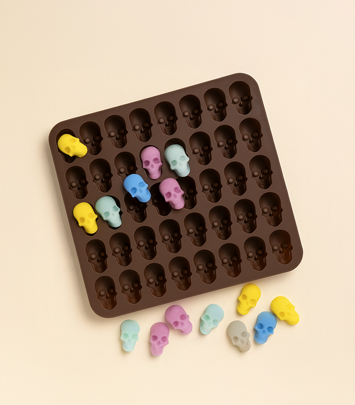 SiliconeMould-MiniHalloweenSkulls_40Cavities.png